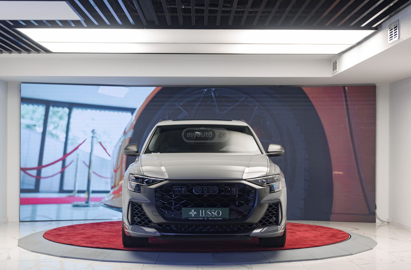 Audi RS Q8