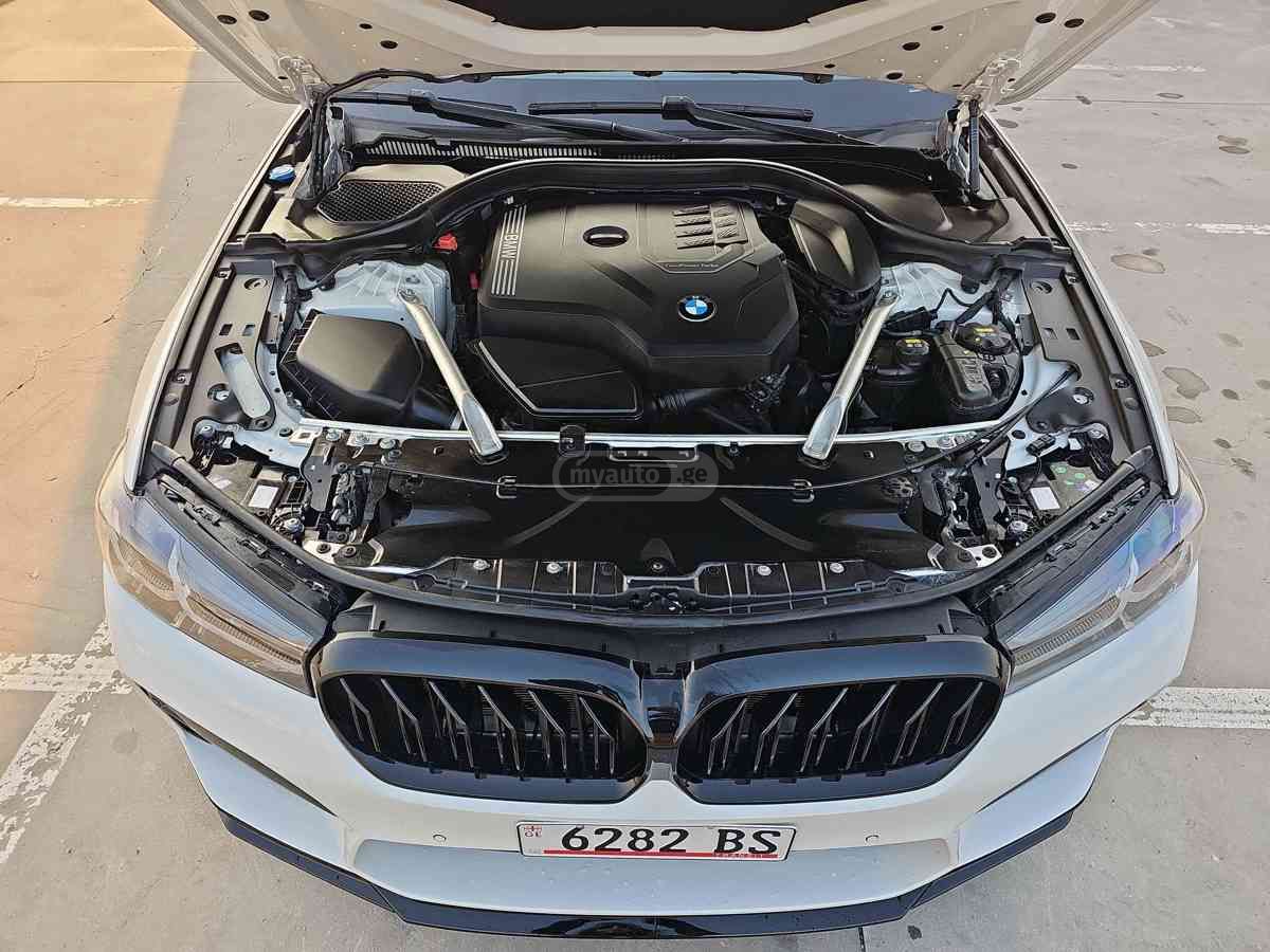 BMW 530 2020 — photo 2