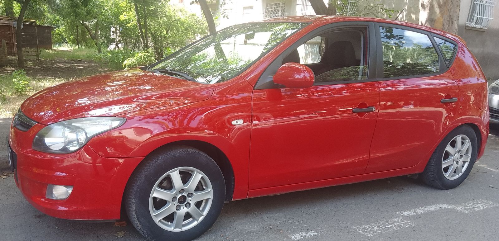 Hyundai i30 2009 — photo 2