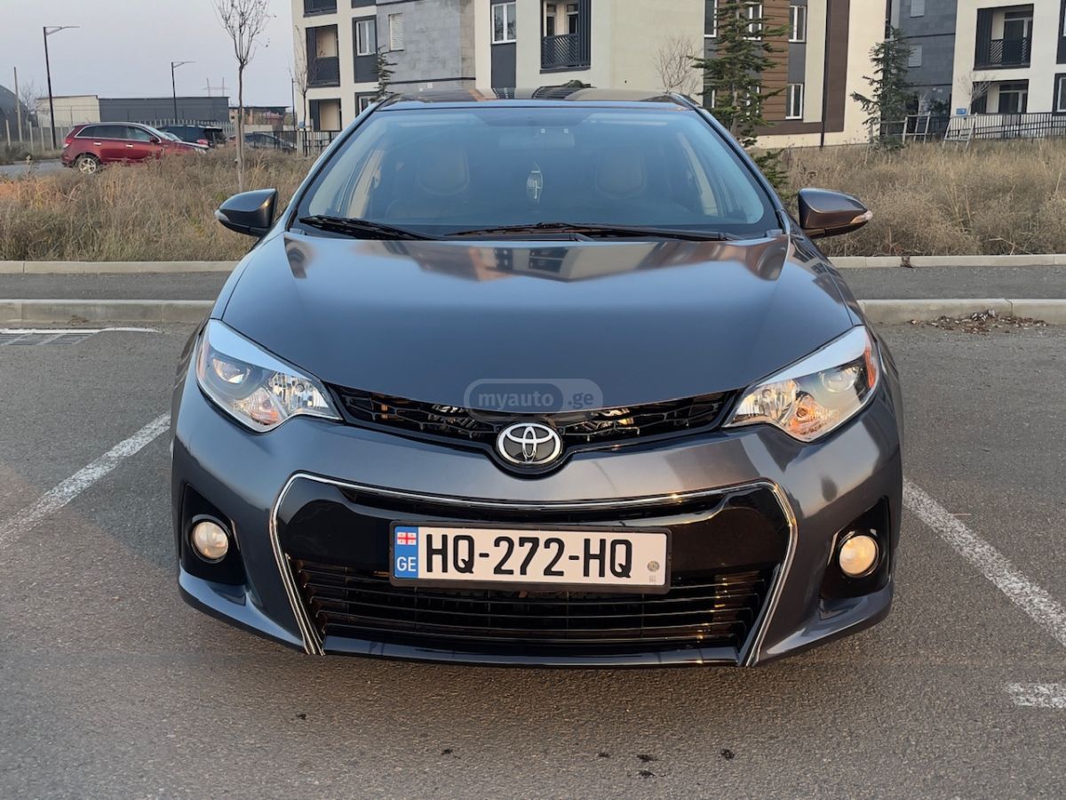 Toyota Corolla 2015 — photo 2