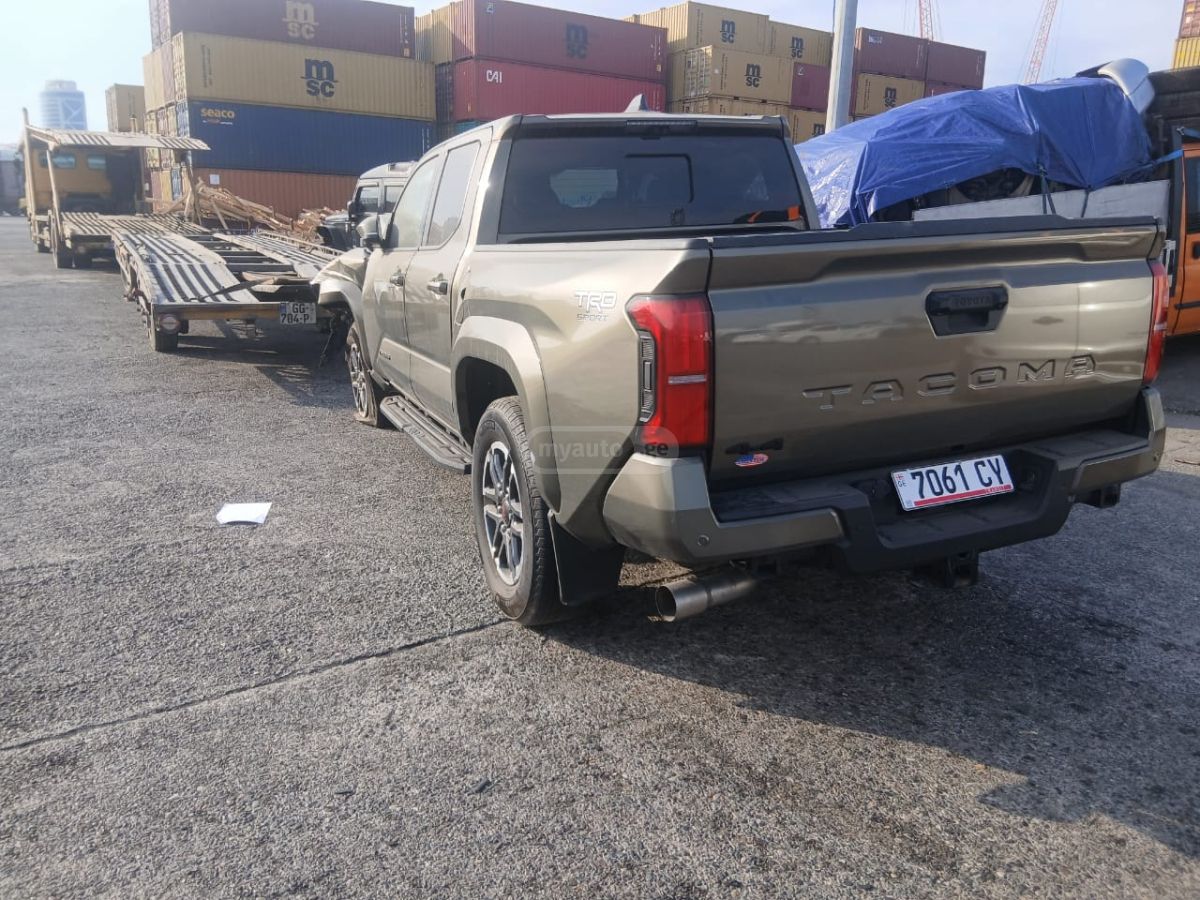 Toyota Tacoma