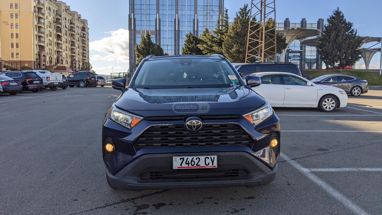 Toyota RAV 4 2019 — photo 2