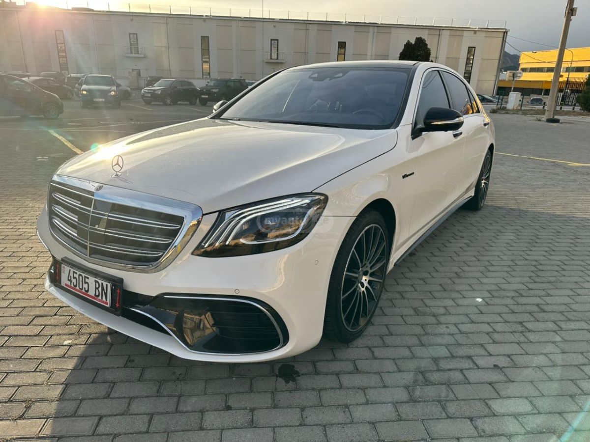 Mercedes-Benz S 550 2015 — photo 2
