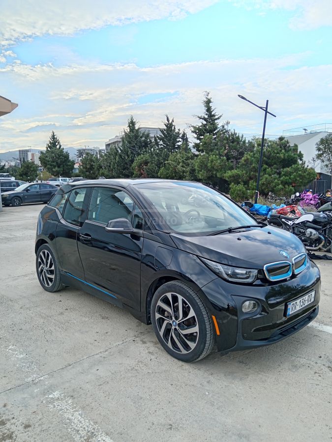 BMW i3 2017 — photo 2