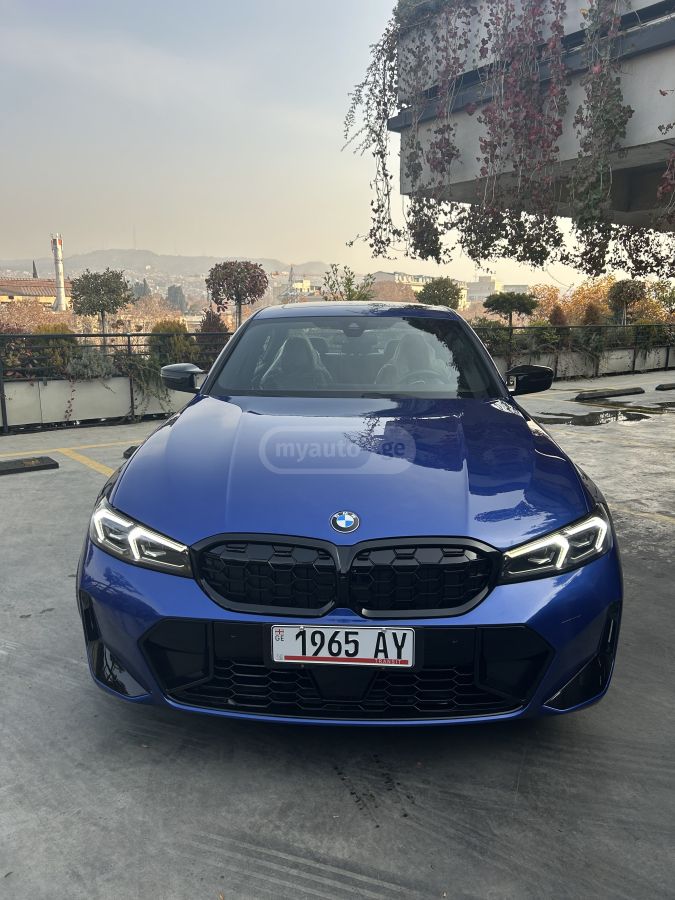 BMW 330 2023 — photo 2