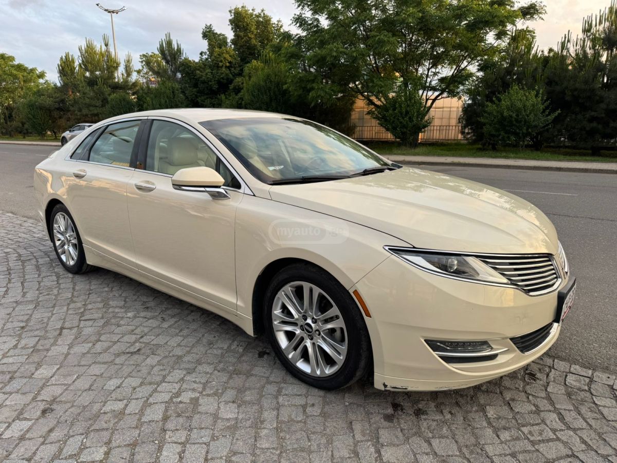Lincoln MKZ