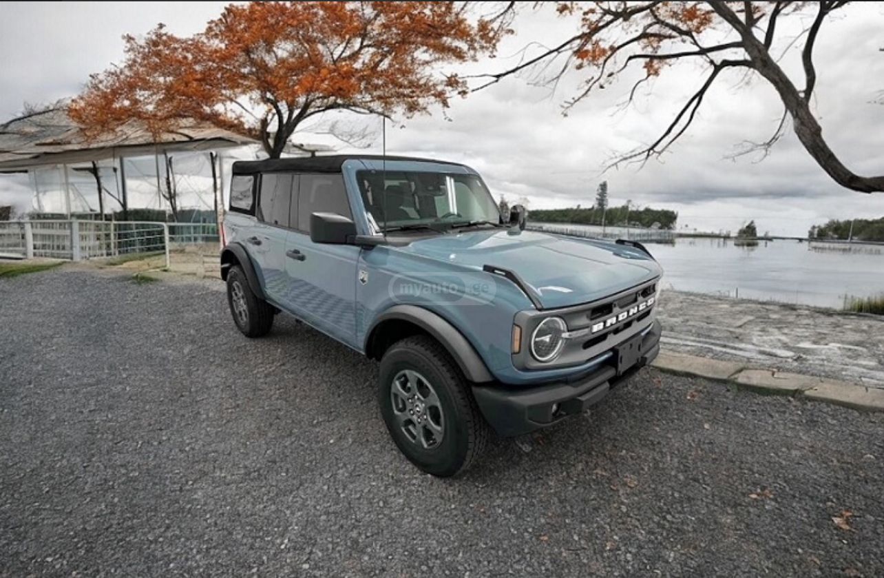 Ford Bronco 2023 — photo 2