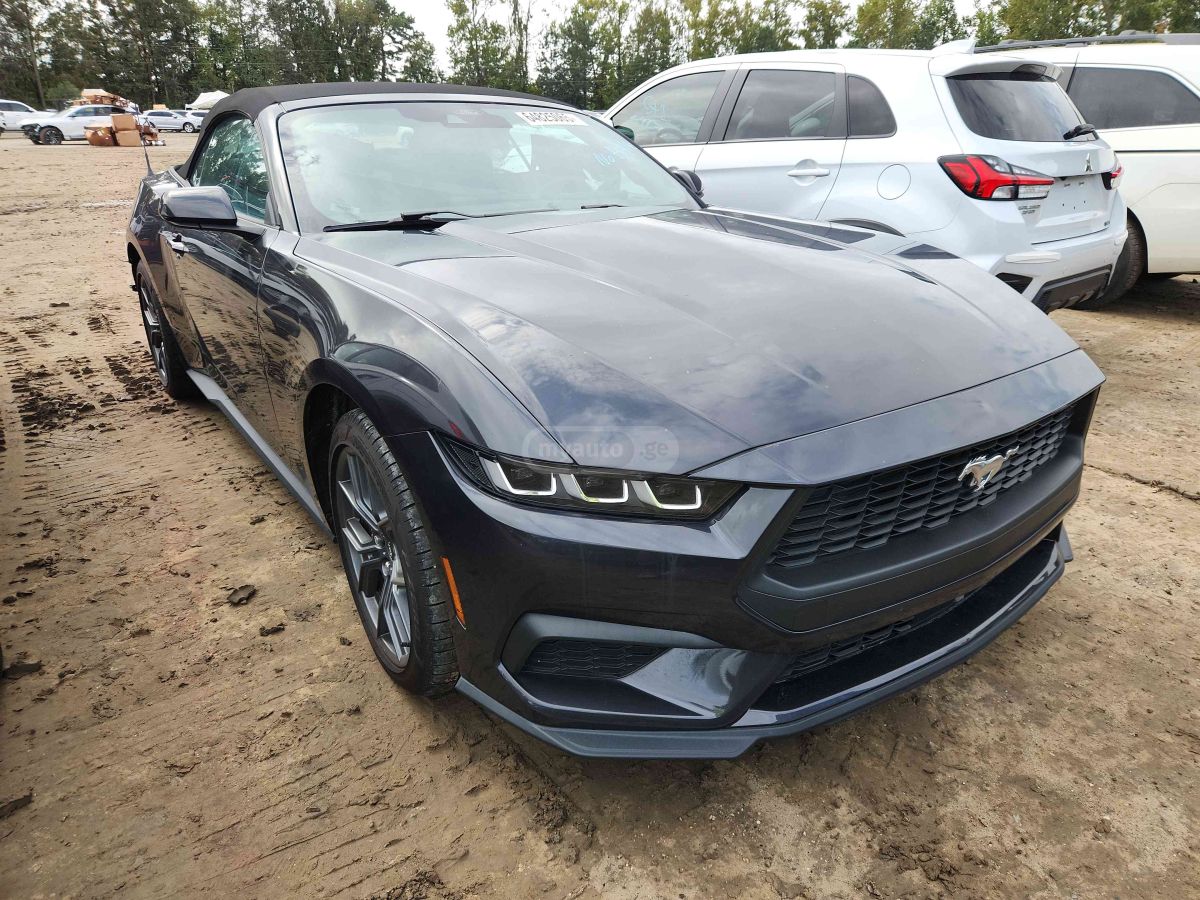 Ford Mustang 2023 — photo 2