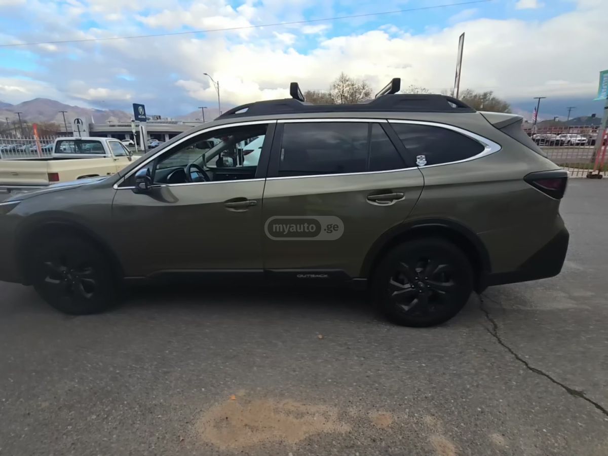 Subaru Outback 2021 — photo 2