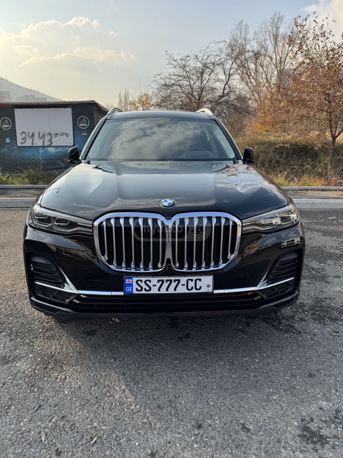 BMW X7