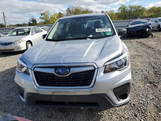Subaru Forester 2019 — photo 2