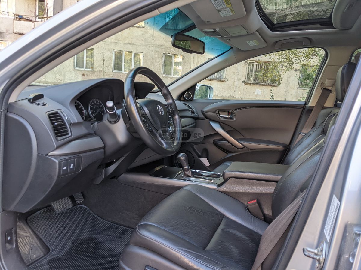 Acura RDX 2015 — photo 2