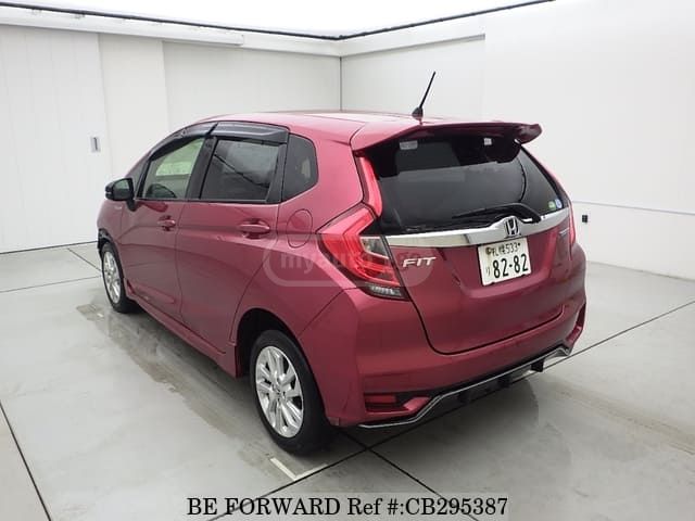Honda Fit 2017 — photo 2