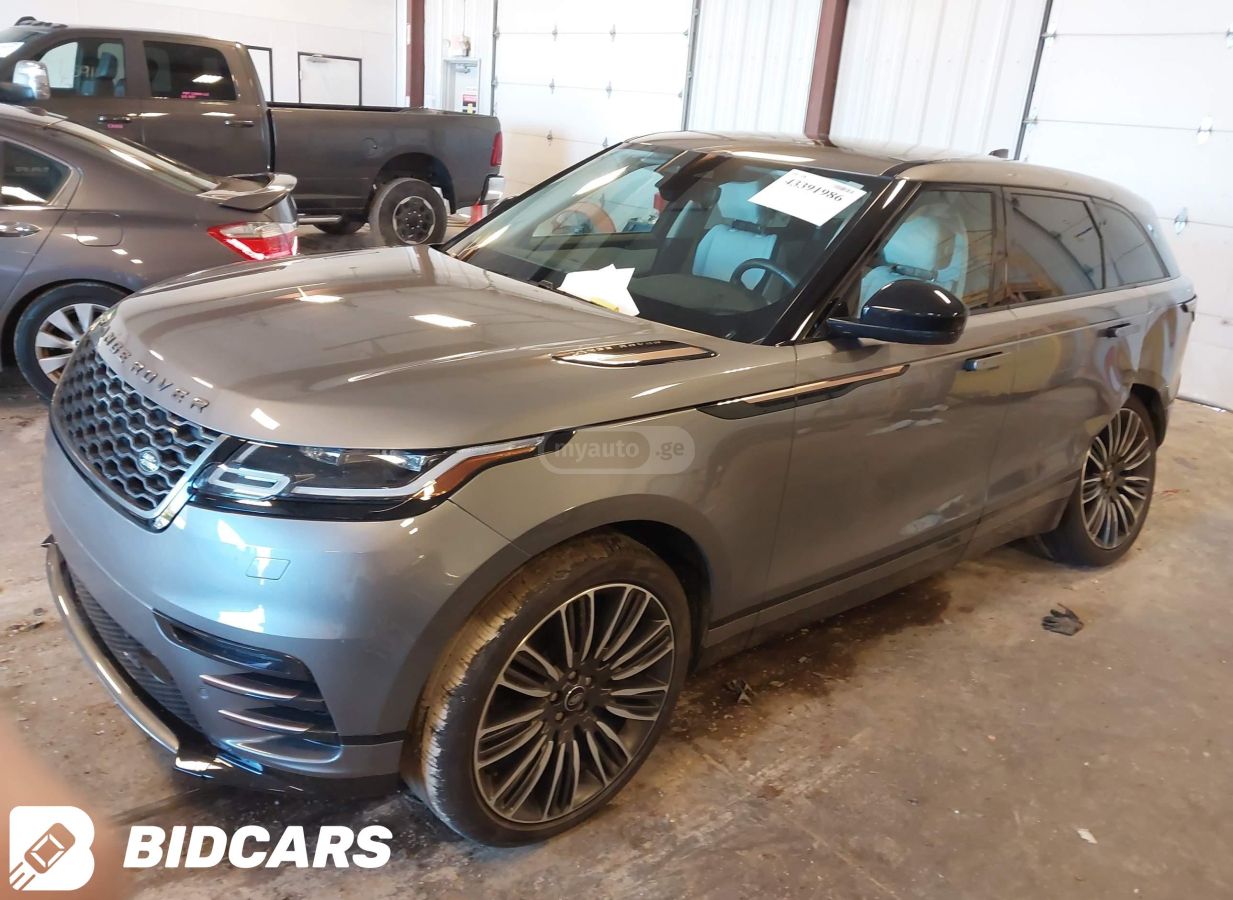 Land Rover Range Rover Velar 2023 — photo 2