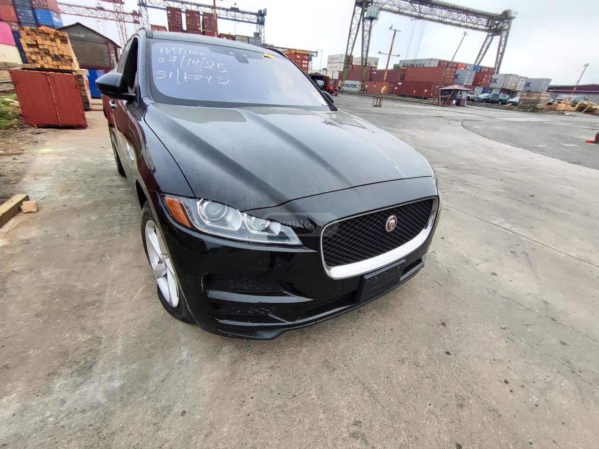 Jaguar F-Pace 2018 — photo 2