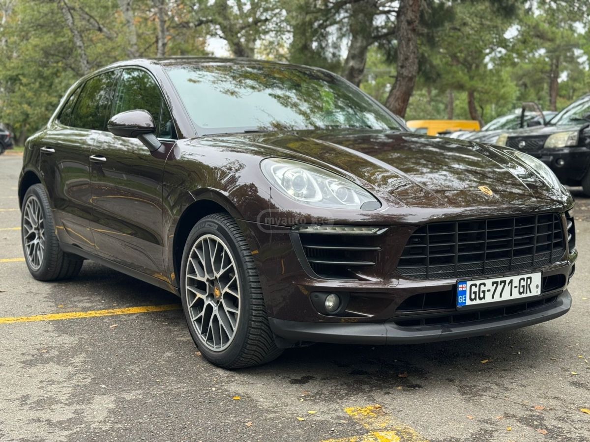 Porsche Macan 2018 — photo 2
