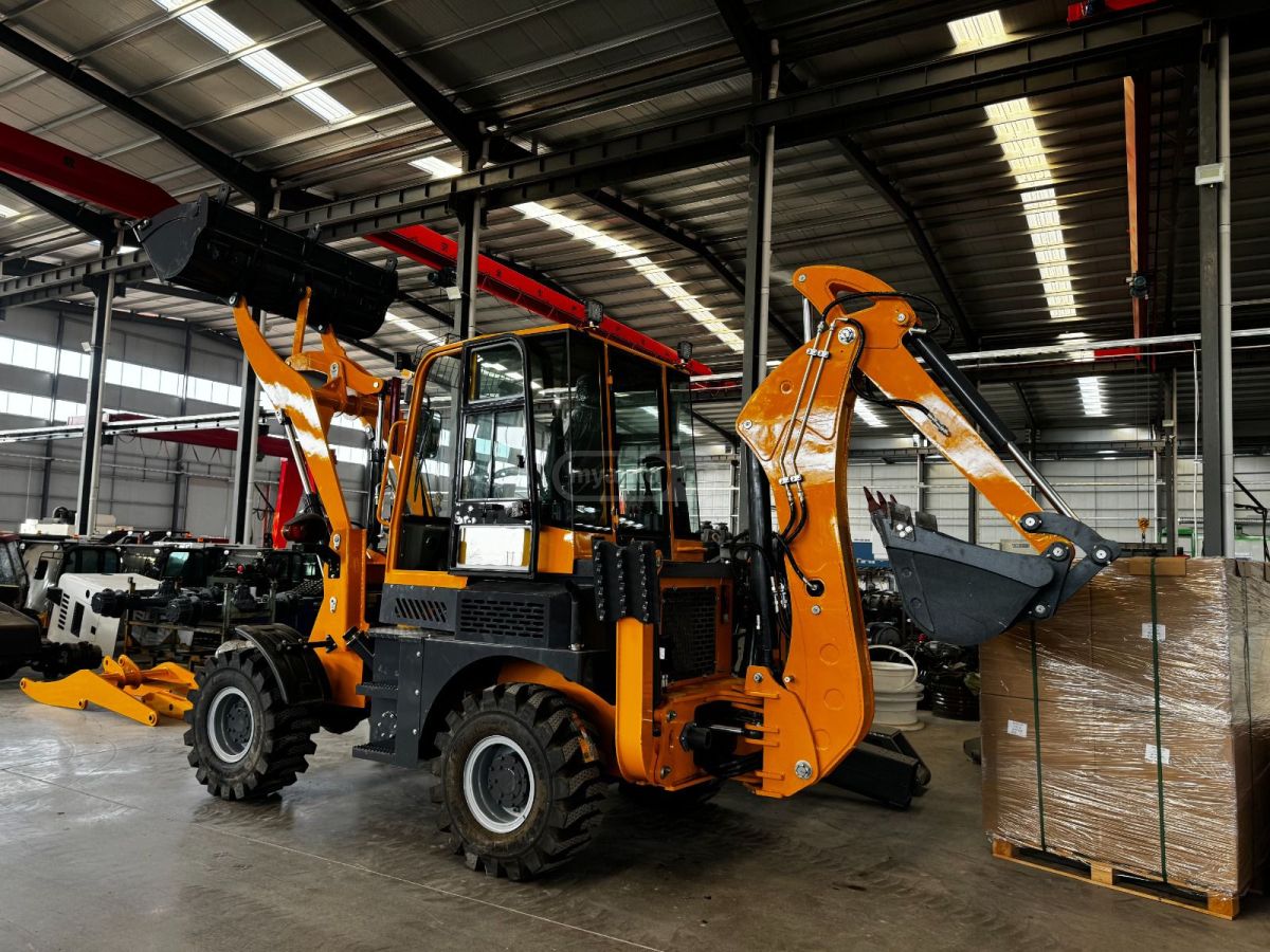 Jcb 1CX 2025 — photo 2