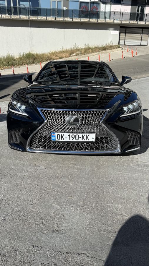 Lexus LS 500
