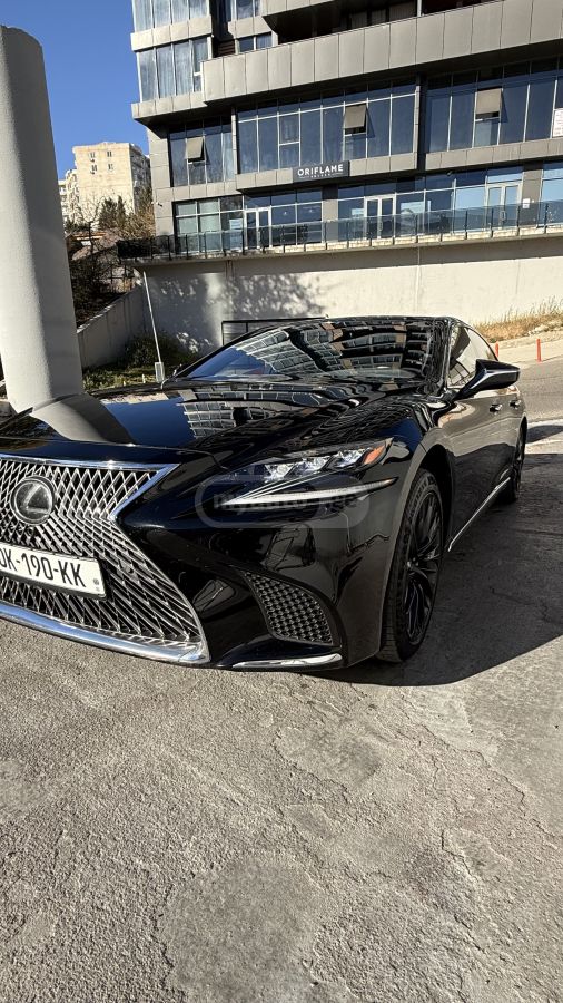 Lexus LS 500 2020 — photo 2