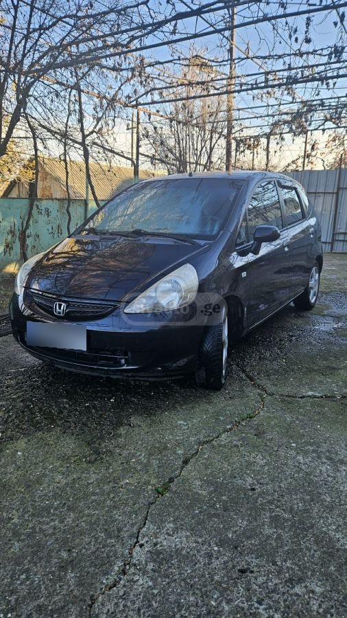 Honda Fit 2004 — photo 2