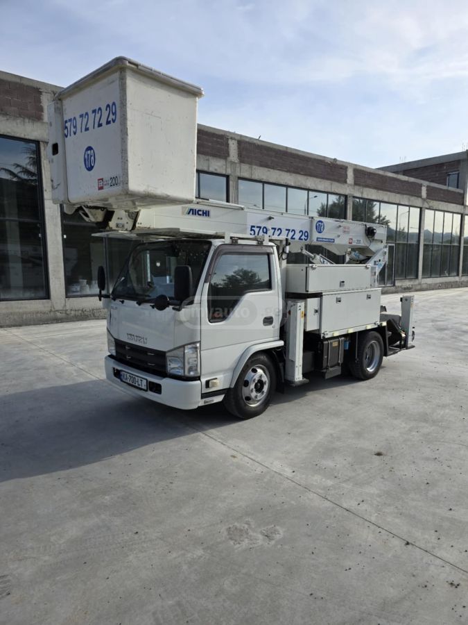 Isuzu Elf