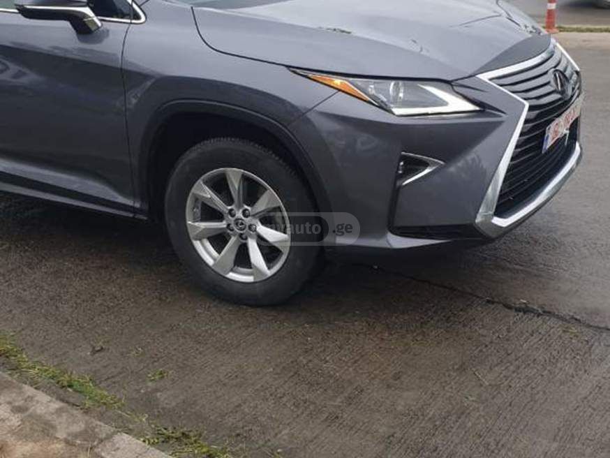 Lexus RX 350 2019 — photo 2