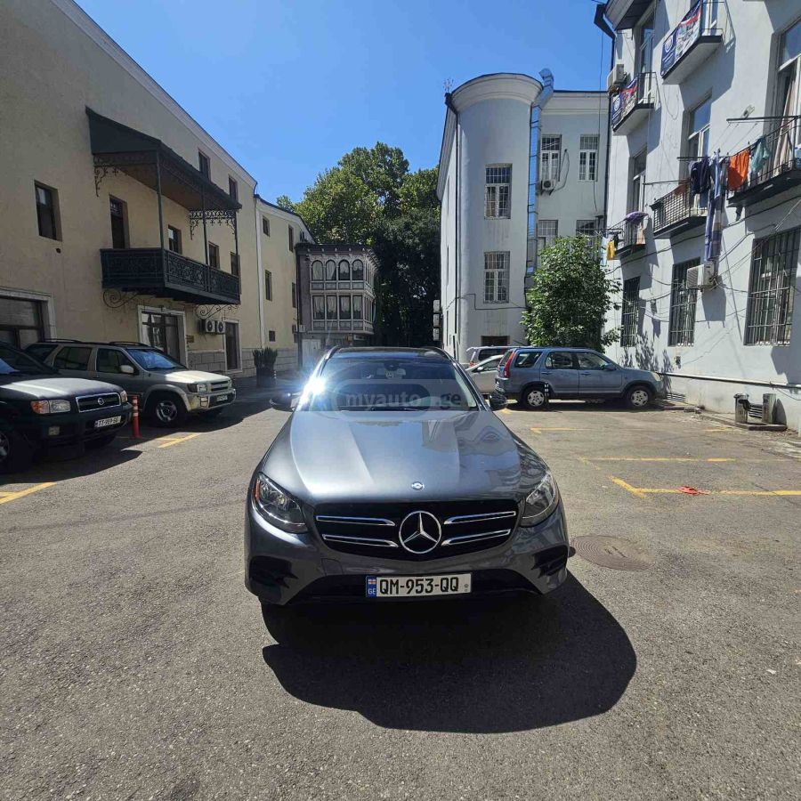 Mercedes-Benz GLC 300