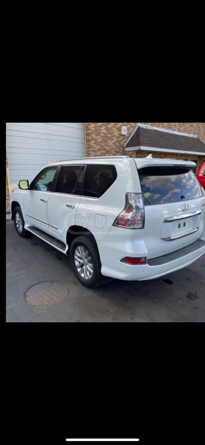 Lexus GX 460 2015 — photo 2