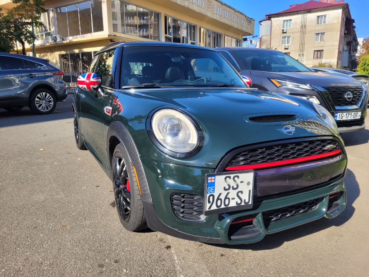 Mini Cooper 2016 — photo 2