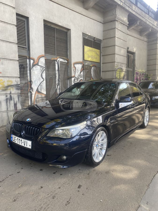 BMW 525