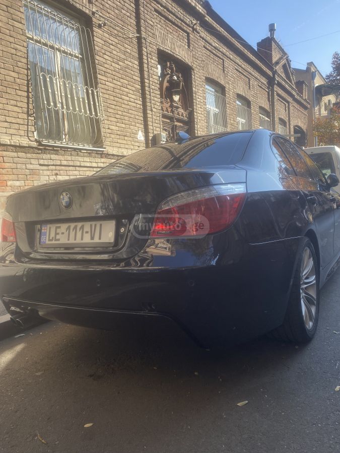 BMW 525 2008 — photo 2