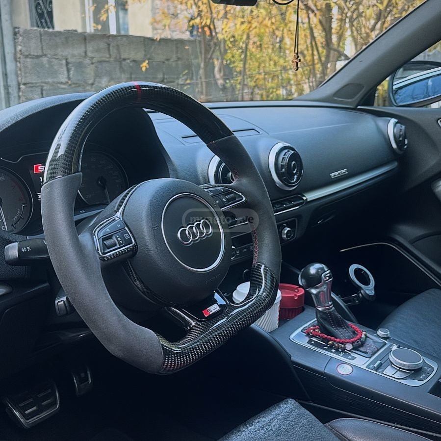 Audi S3 2015 — photo 2