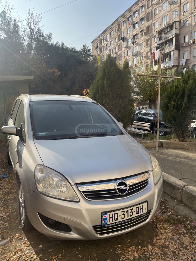 Opel Zafira