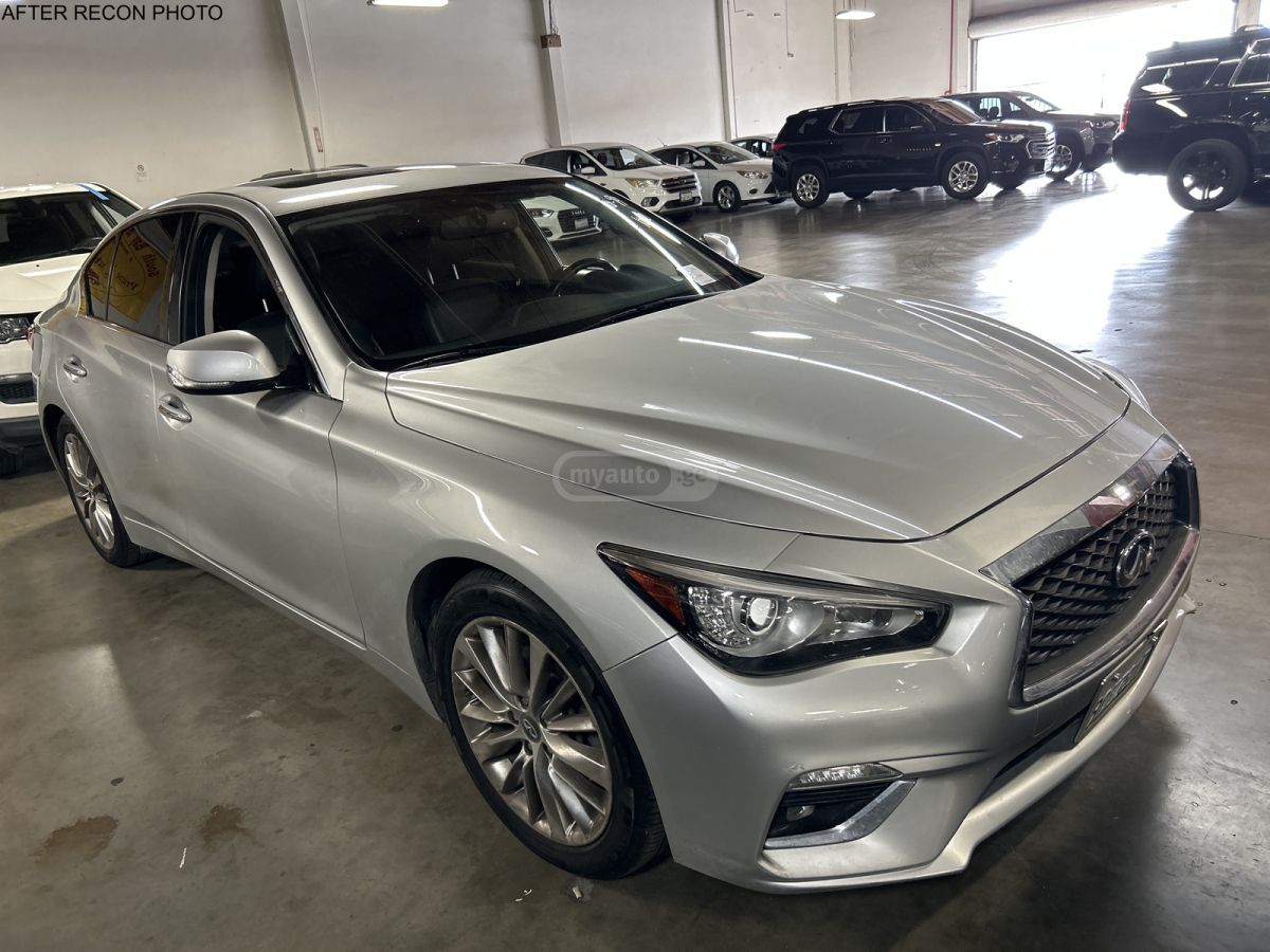Infiniti Q 50