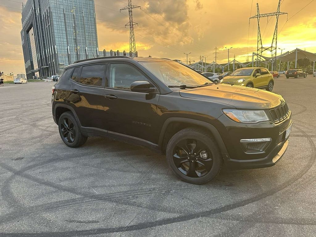 Jeep Compass 2018 — photo 2