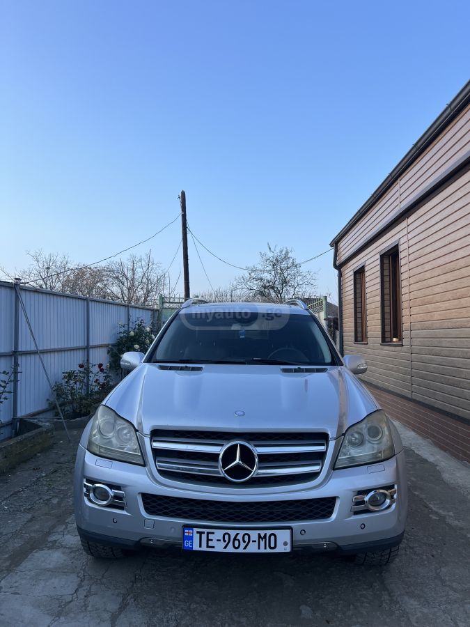 Mercedes-Benz GL 420 2007 — photo 2