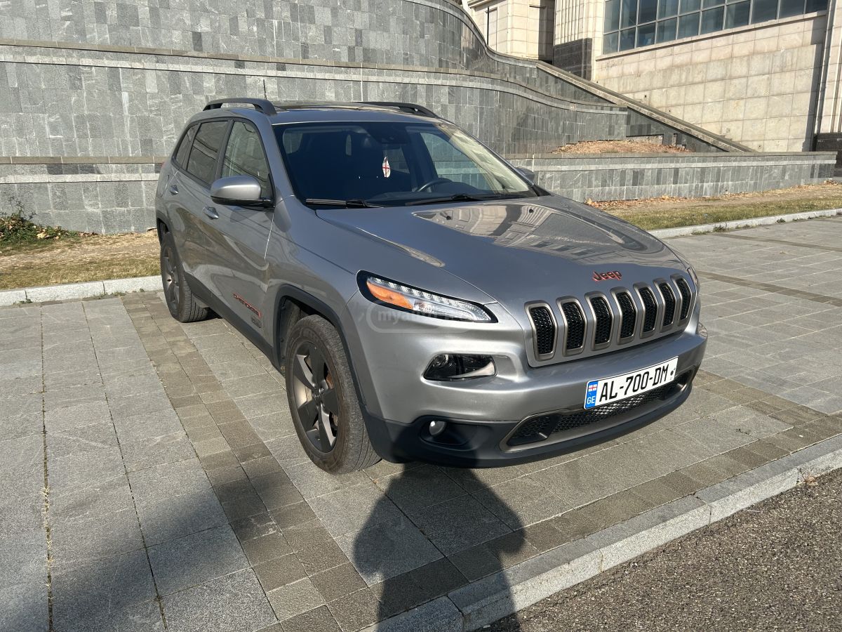 Jeep Cherokee