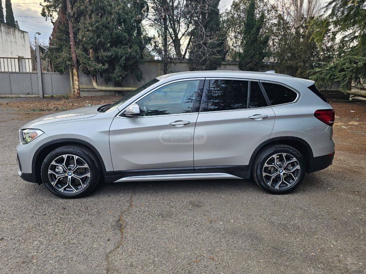 BMW X1 2020 — photo 2