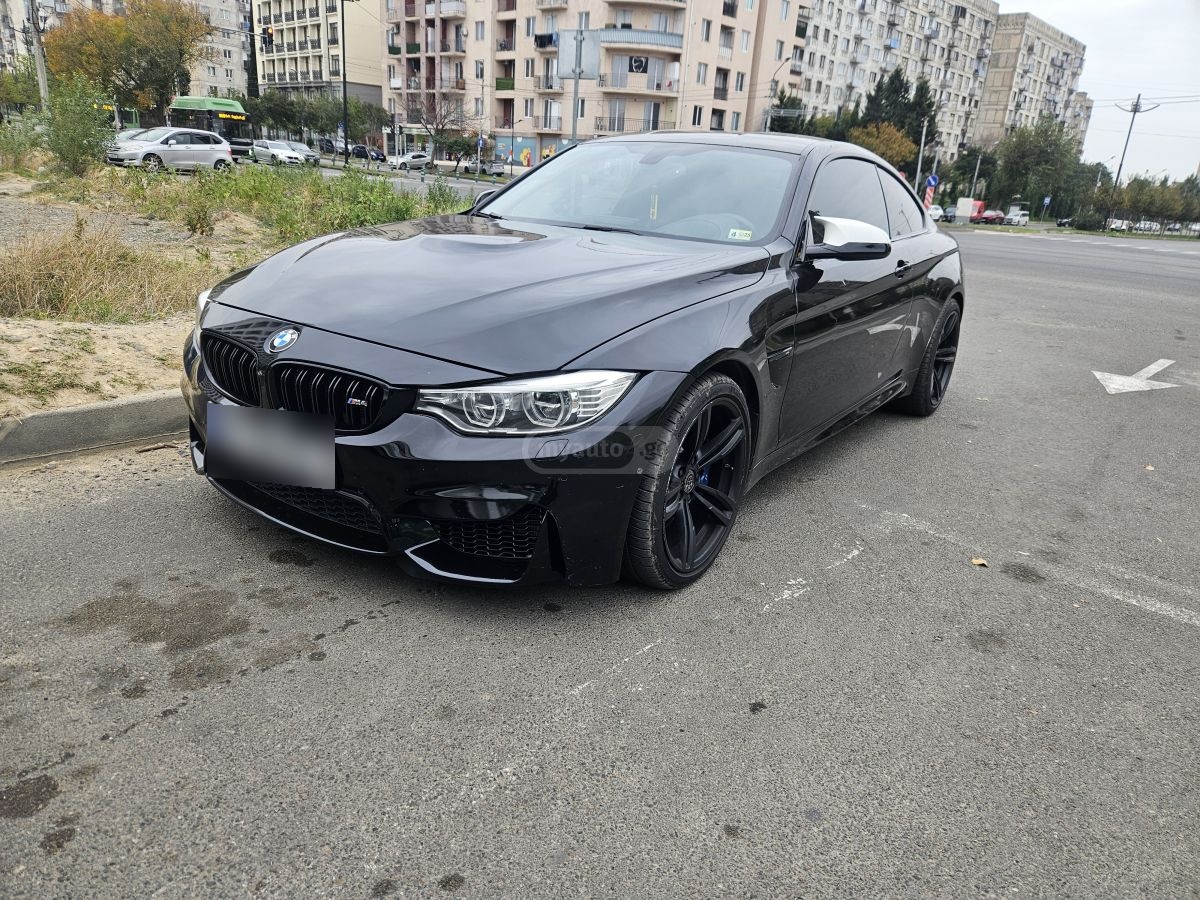 BMW M4 2014 — photo 2