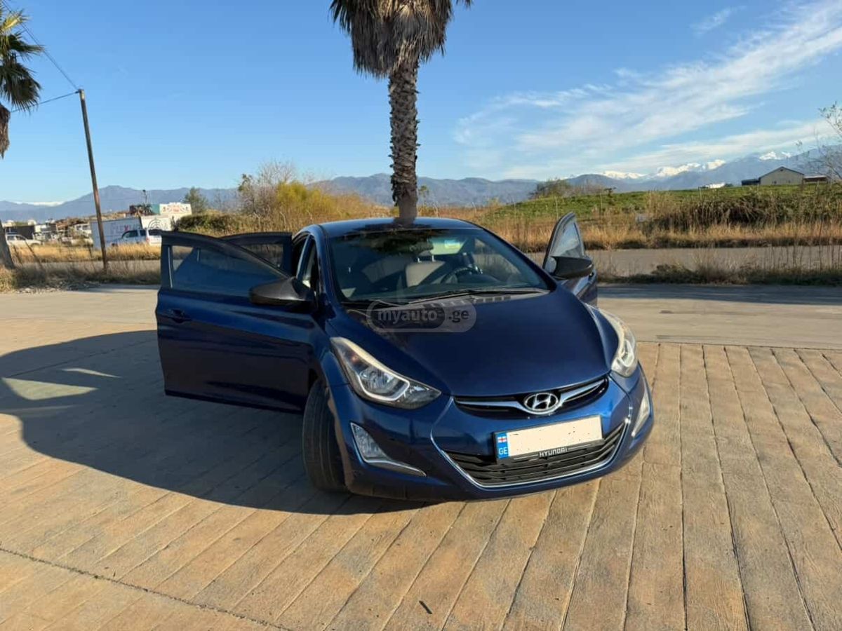 Hyundai Elantra 2015 — photo 2