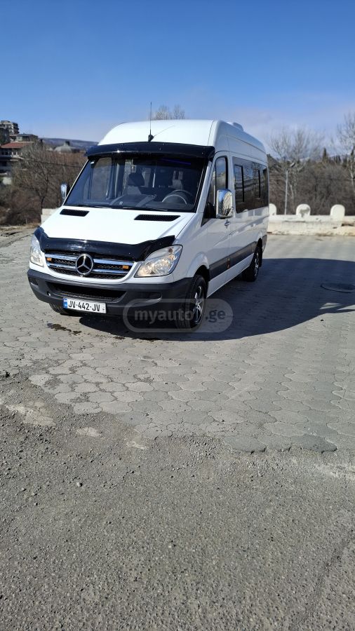 Mercedes-Benz Sprinter 2012 — photo 2