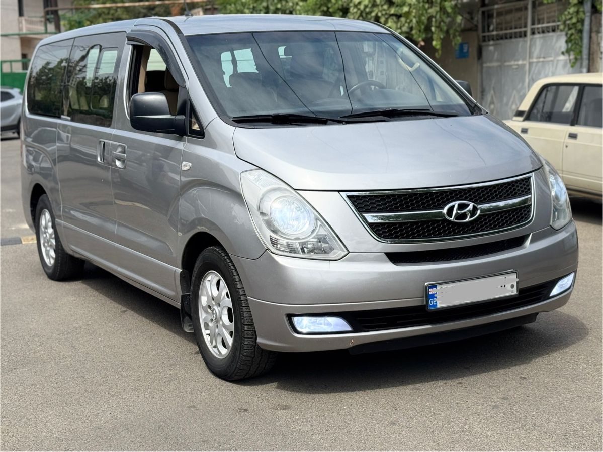 Hyundai H 1 2013 — photo 2
