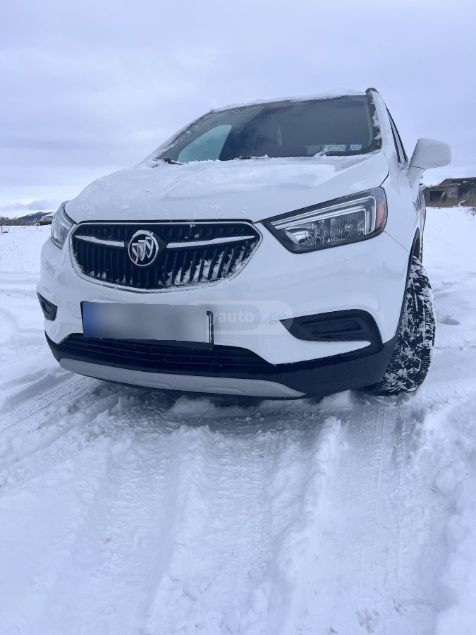 Buick Encore 2020 — photo 2