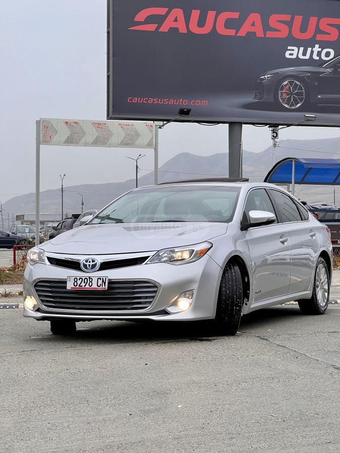 Toyota Avalon 2013 — photo 2
