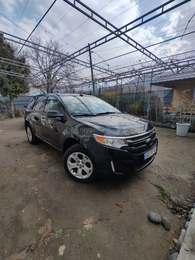 Ford Edge 2012 — photo 2