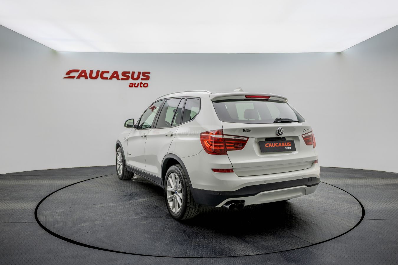 BMW X3 2015 — photo 2