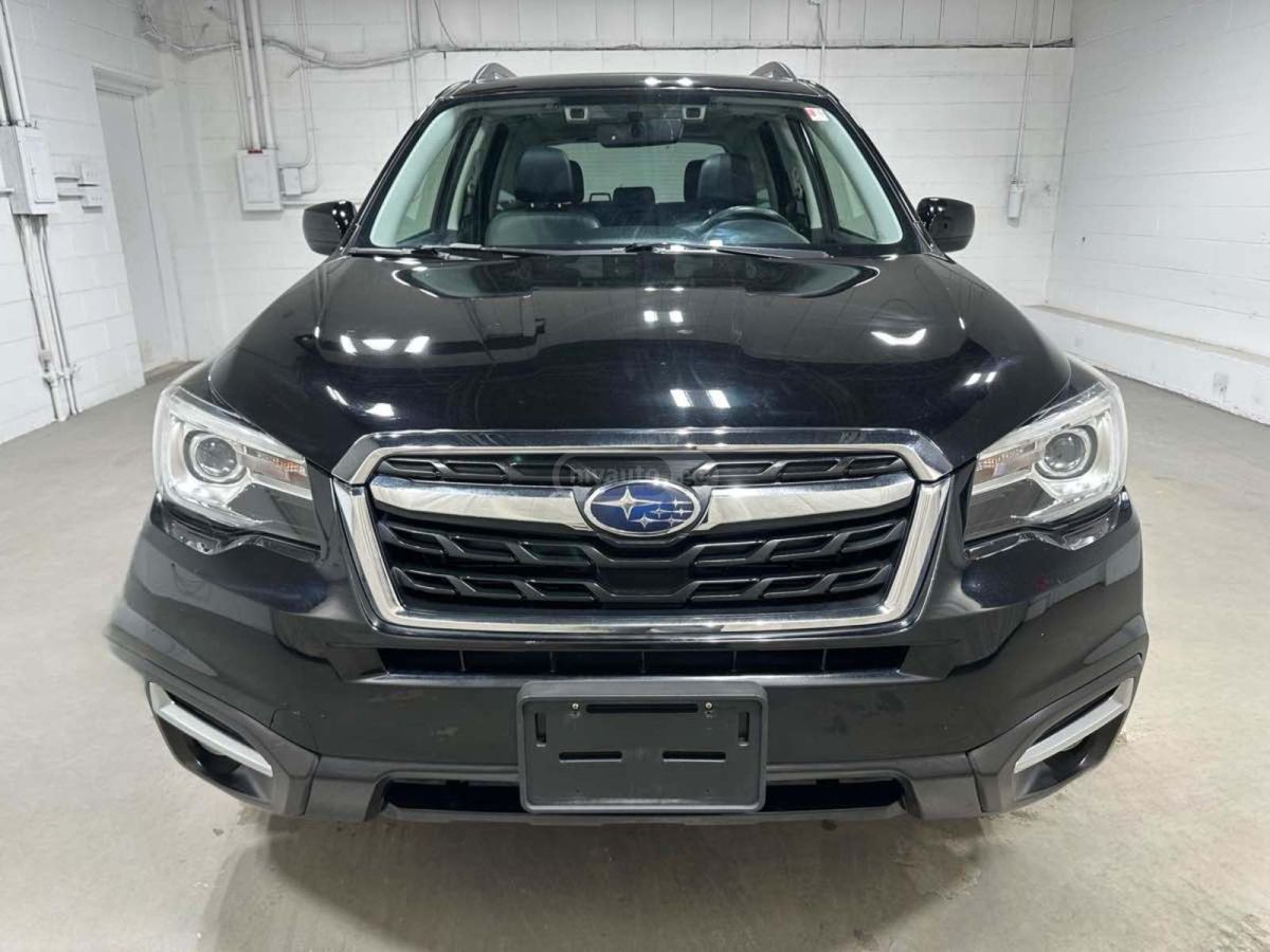 Subaru Forester 2018 — photo 2