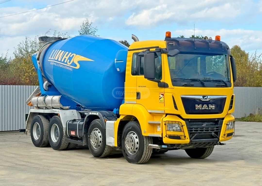 Isuzu TGS 2018 — photo 2