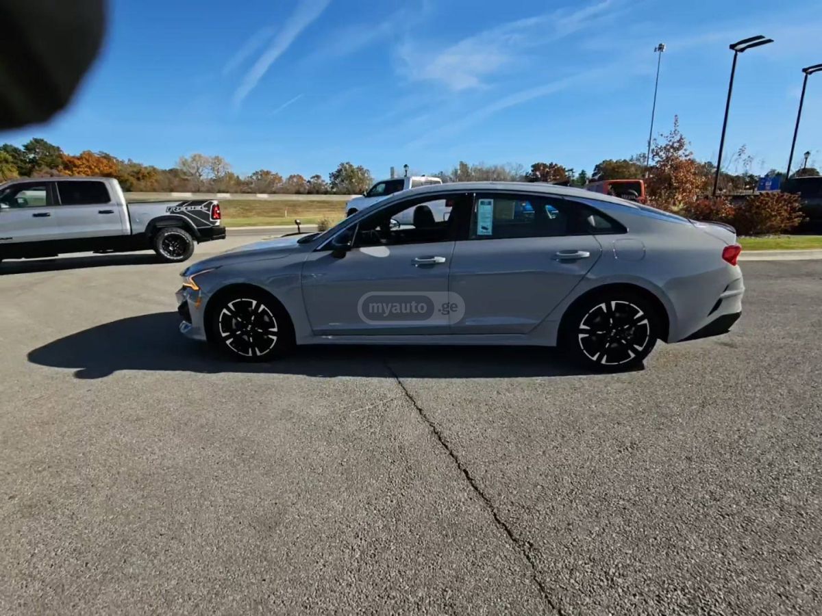 Kia K5 2021 — photo 2