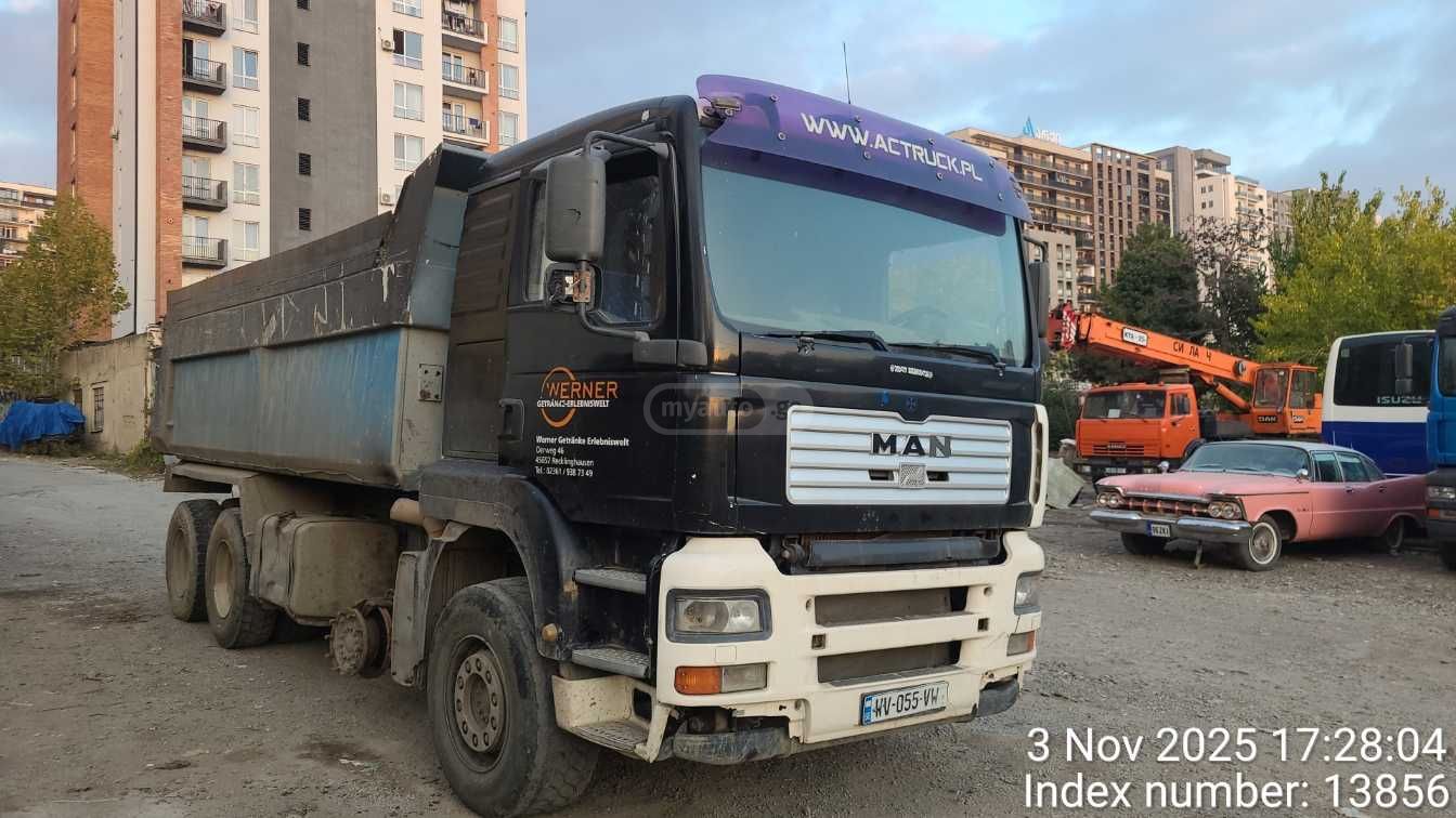 Isuzu TGA